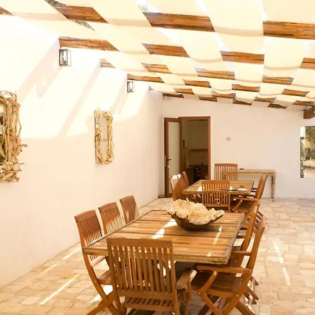 Villas Barbagallo Porto Columbu - Perd'E Sali