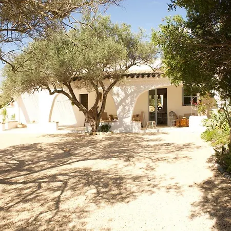 Guest house Villas Barbagallo Porto Columbu - Perd'E Sali